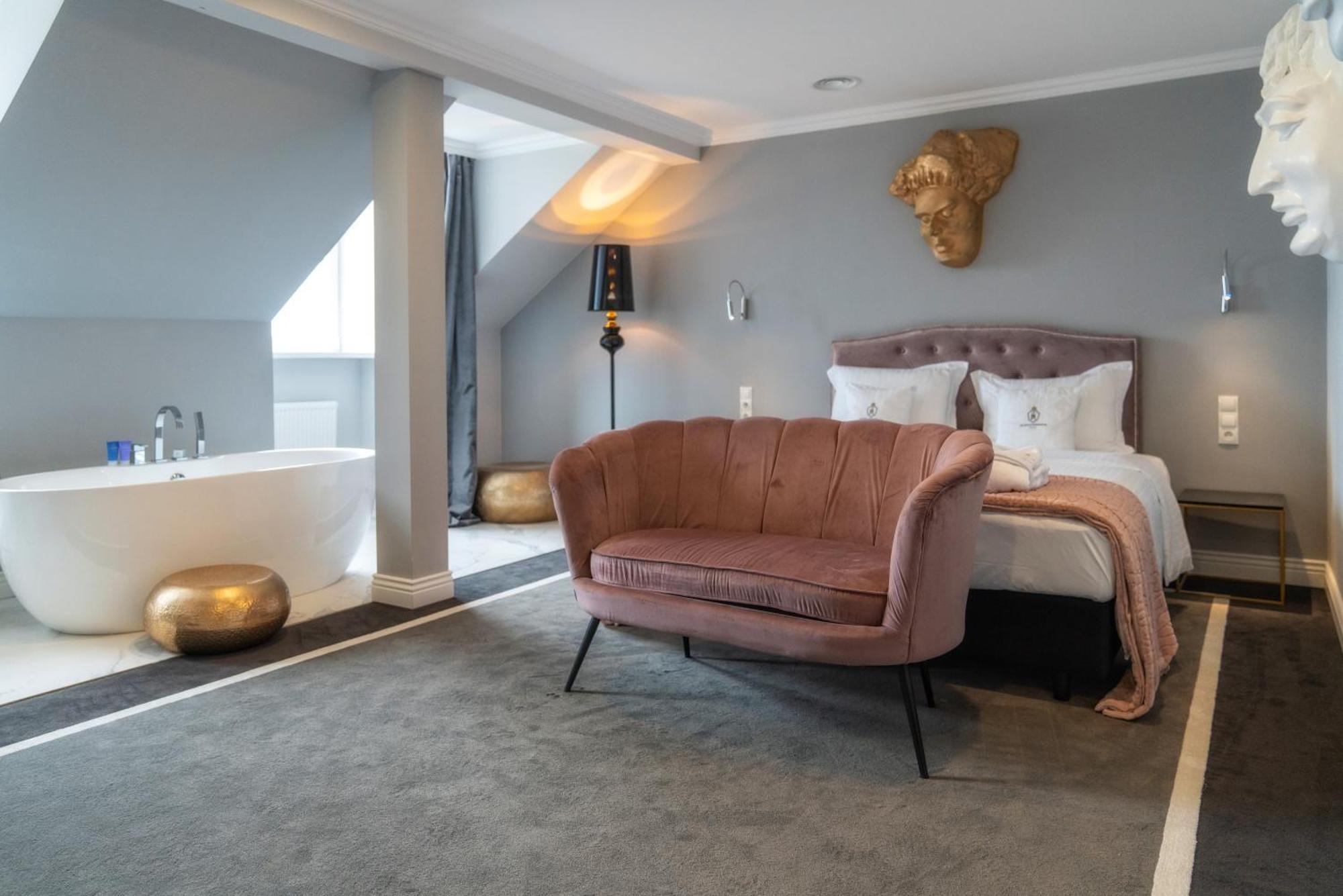 Hotel Palac Alexandrinum Krubki Buitenkant foto