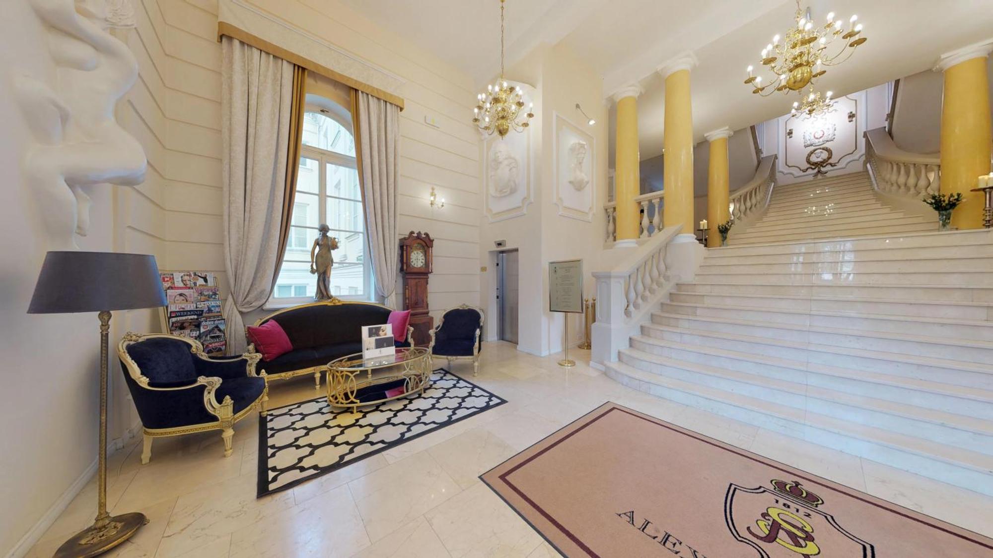 Hotel Palac Alexandrinum Krubki Buitenkant foto