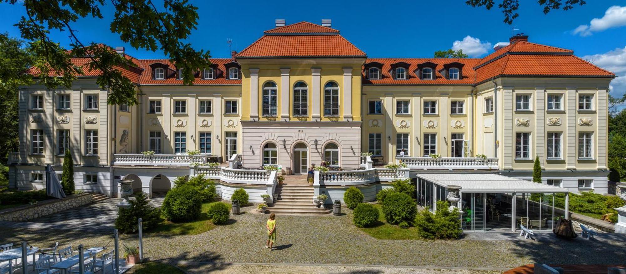 Hotel Palac Alexandrinum Krubki Buitenkant foto
